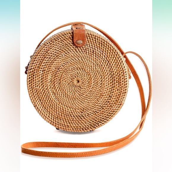 Viral Raffa crossbody bag from Amazon - Picture 4 of 10